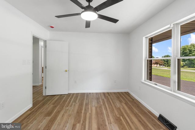 771 PLANK RD, New Freedom, PA 17349