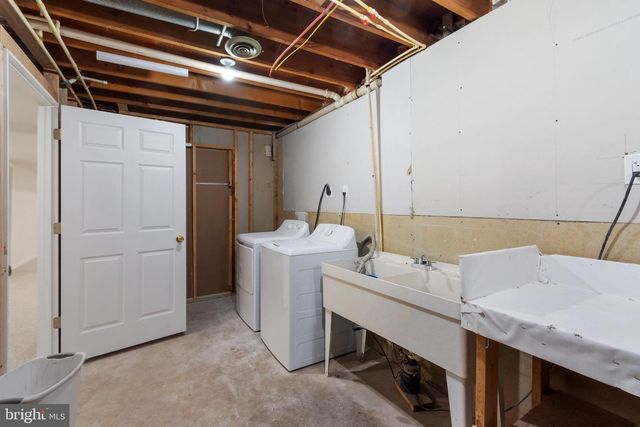 771 PLANK RD, New Freedom, PA 17349
