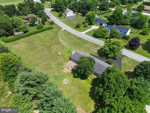 771 PLANK RD, New Freedom, PA 17349