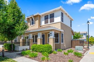 4823 Holden Dr, Rocklin, CA 95677