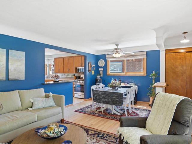 32448 Saint Annes Drive, Warren, MI 48092