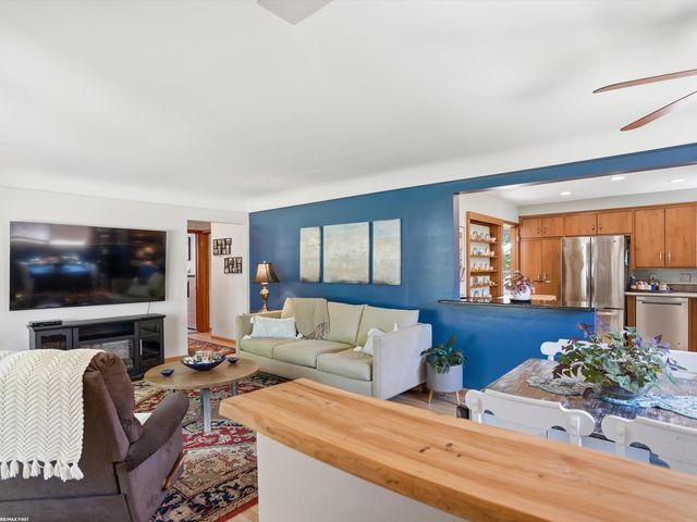 32448 Saint Annes Drive, Warren, MI 48092
