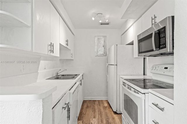 1185 Marseille Dr 202, Miami Beach, FL 33141