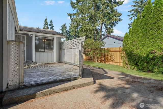8012 187th Street Ct E, Puyallup, WA 98375