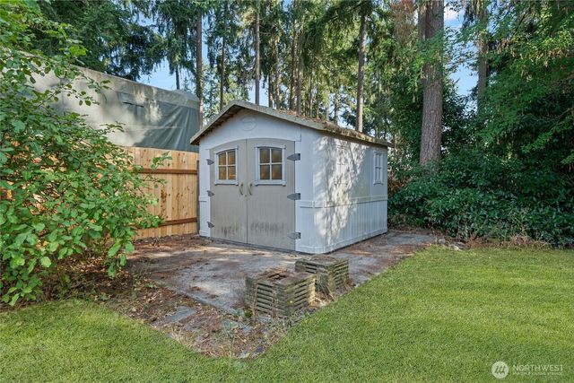 8012 187th Street Ct E, Puyallup, WA 98375