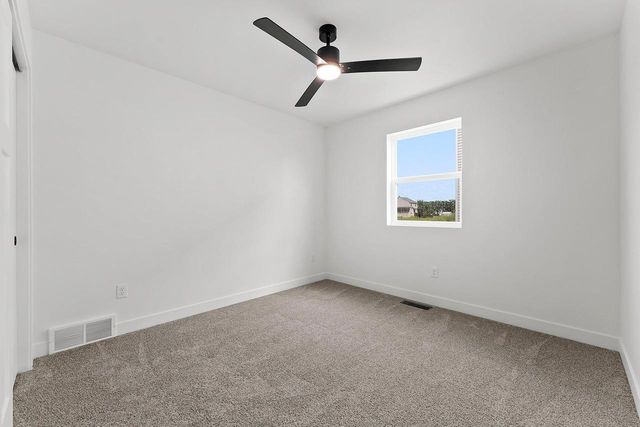 1837 LONDON ROAD, Green Bay, WI 54311