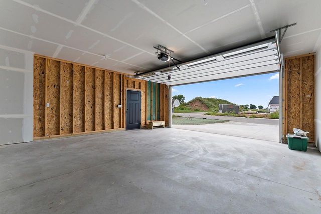1837 LONDON ROAD, Green Bay, WI 54311
