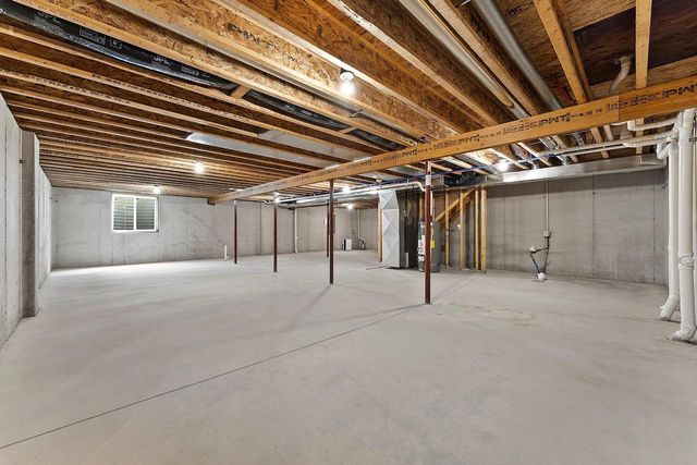 1837 LONDON ROAD, Green Bay, WI 54311