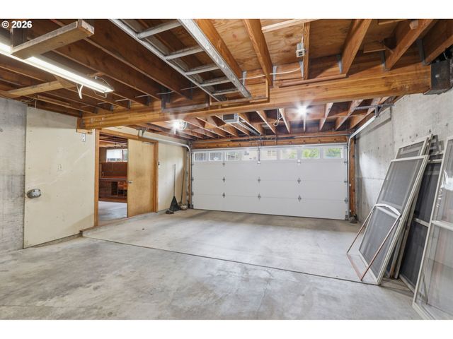 2505 Ne 42ND Ave, Portland, OR 97213