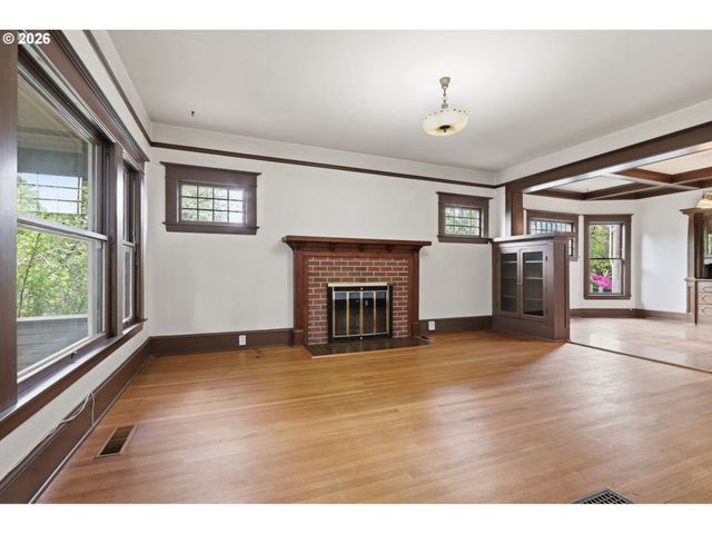 2505 Ne 42ND Ave, Portland, OR 97213