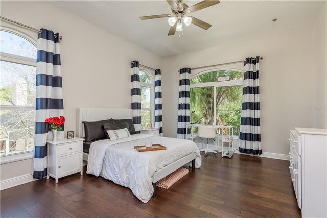 4010 EXECUTIVE DRIVE, Palm Harbor, FL 34685