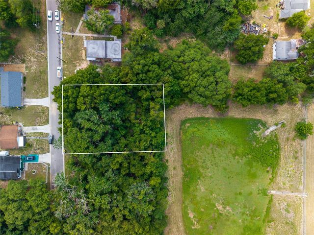 E MINNEOLA AVENUE, Clermont, FL 34711
