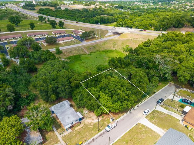 E MINNEOLA AVENUE, Clermont, FL 34711
