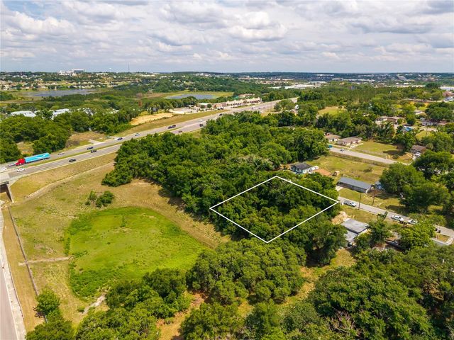 E MINNEOLA AVENUE, Clermont, FL 34711