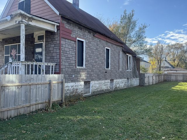 10742 S Indiana Avenue, Chicago, IL 60628