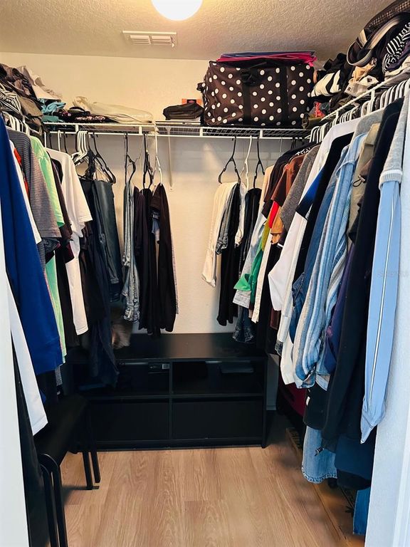 Image 12 of property listing at 1300 EASTERN PECAN PLACE 208, Winter Garden, FL 34787