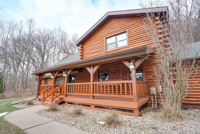 8986 Waterford Street, Sauk City, WI 53583