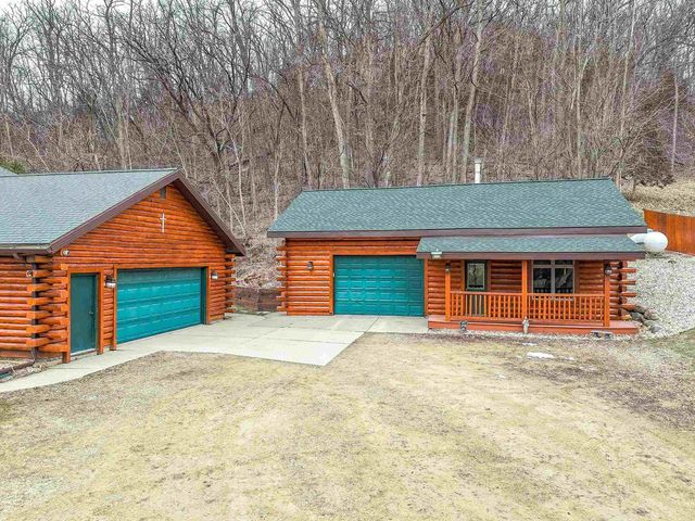 8986 Waterford Street, Sauk City, WI 53583