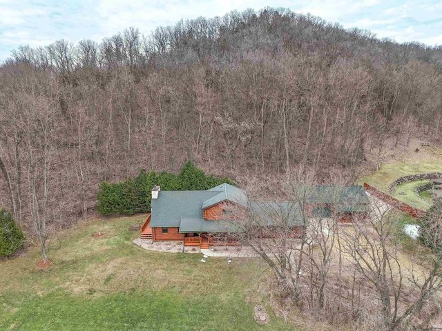 8986 Waterford Street, Sauk City, WI 53583