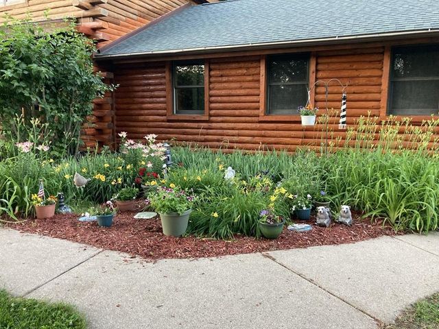 8986 Waterford Street, Sauk City, WI 53583