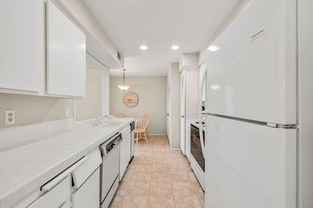 34351 Calle Las Palmas, Cathedral City, CA 92234