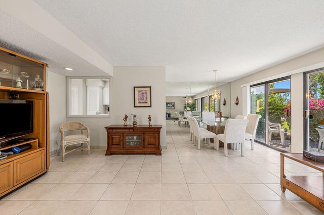 34351 Calle Las Palmas, Cathedral City, CA 92234