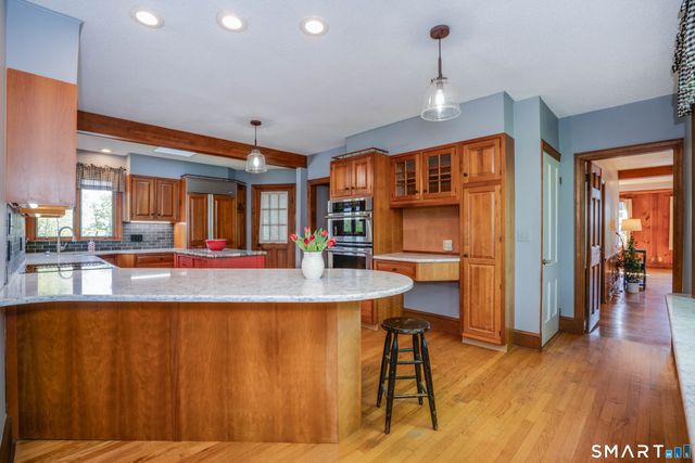 20 Wettleson Avenue, West Hartford, CT 06107
