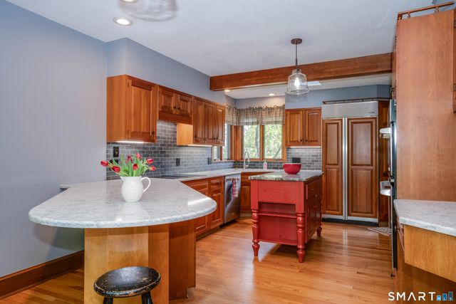 20 Wettleson Avenue, West Hartford, CT 06107