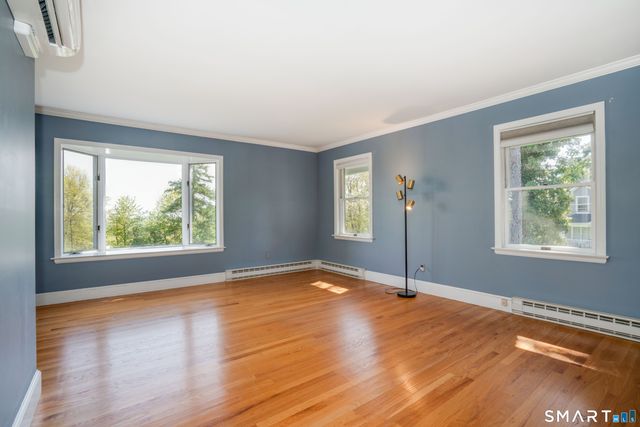 20 Wettleson Avenue, West Hartford, CT 06107