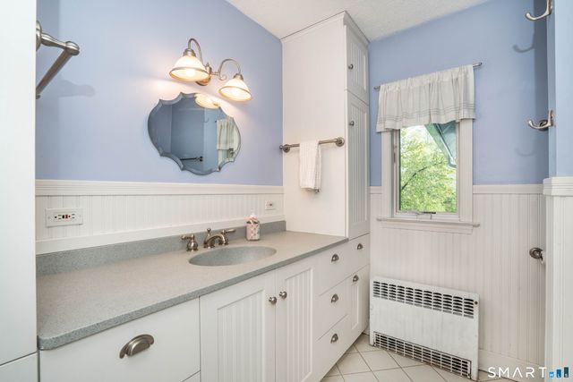 20 Wettleson Avenue, West Hartford, CT 06107