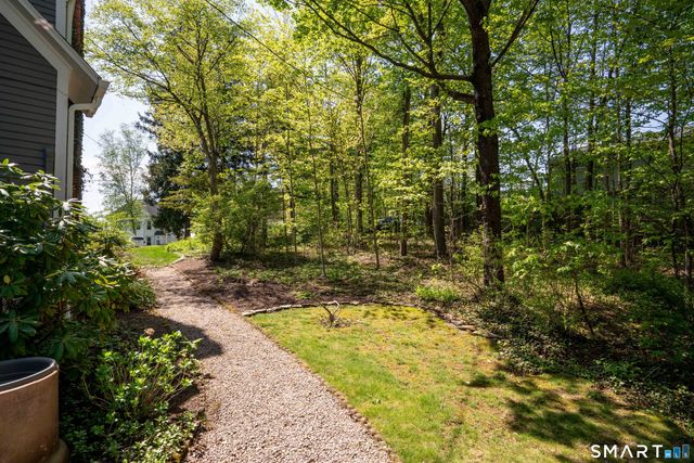 20 Wettleson Avenue, West Hartford, CT 06107