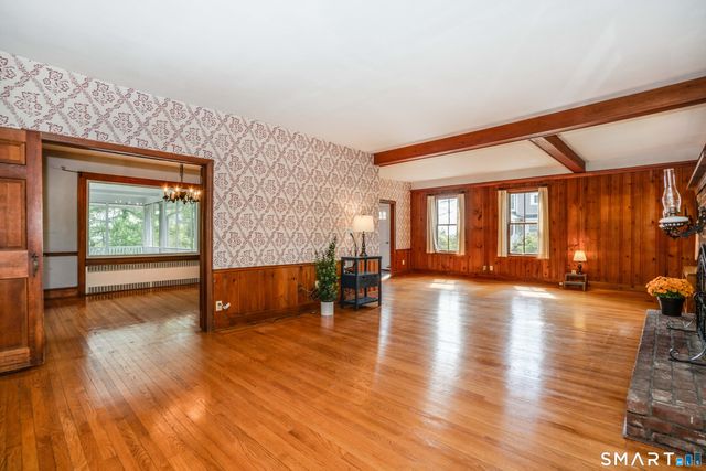 20 Wettleson Avenue, West Hartford, CT 06107