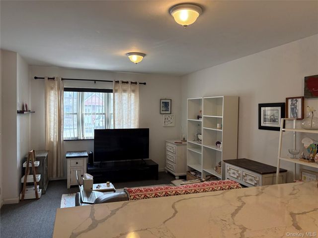 11463 Dalian Court, College Point, NY 11356