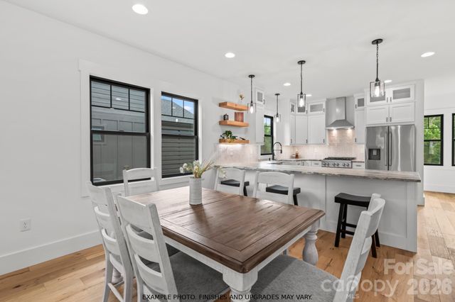 93 Martha Avenue 10, Hendersonville, NC 28792