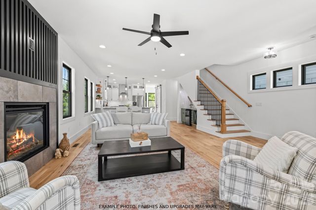 93 Martha Avenue 10, Hendersonville, NC 28792