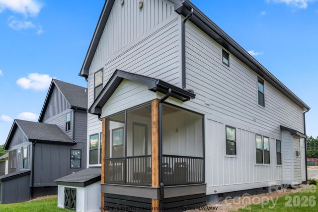 93 Martha Avenue 10, Hendersonville, NC 28792