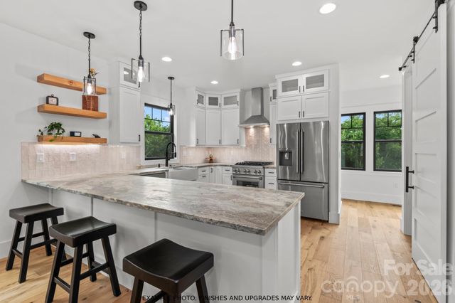 93 Martha Avenue 10, Hendersonville, NC 28792