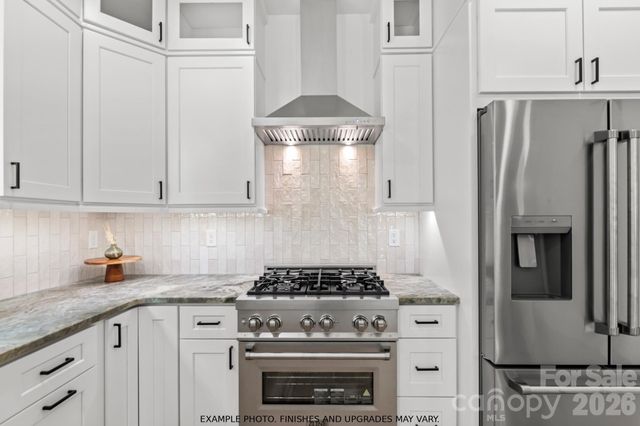 93 Martha Avenue 10, Hendersonville, NC 28792
