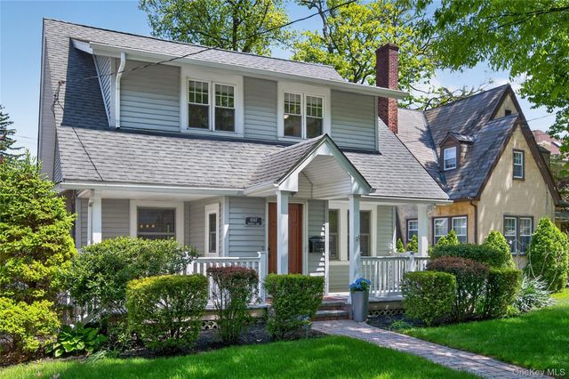 45-87 Browvale Lane, Little Neck, NY 11362
