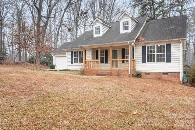 177 Highland Woods Court, Denver, NC 28037
