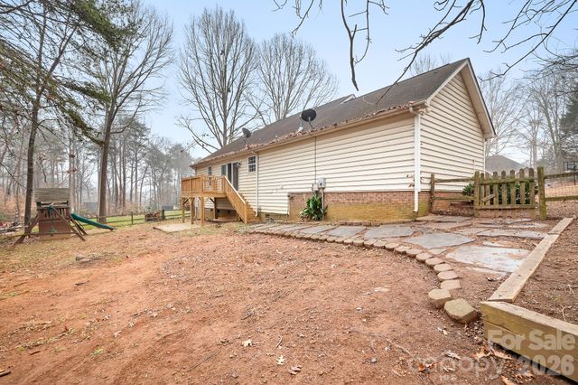 177 Highland Woods Court, Denver, NC 28037