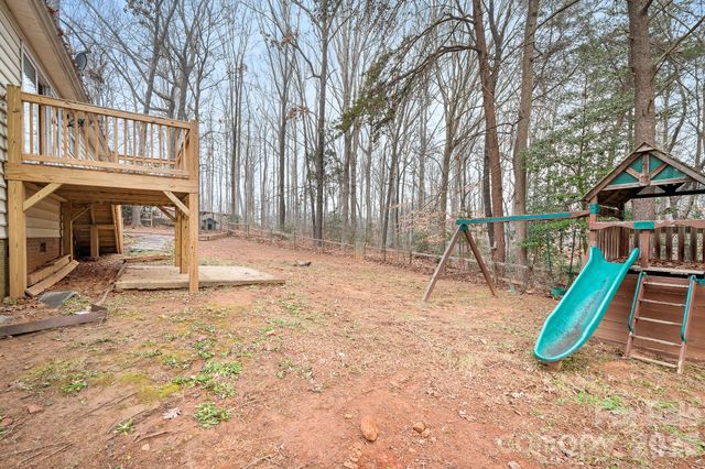 177 Highland Woods Court, Denver, NC 28037