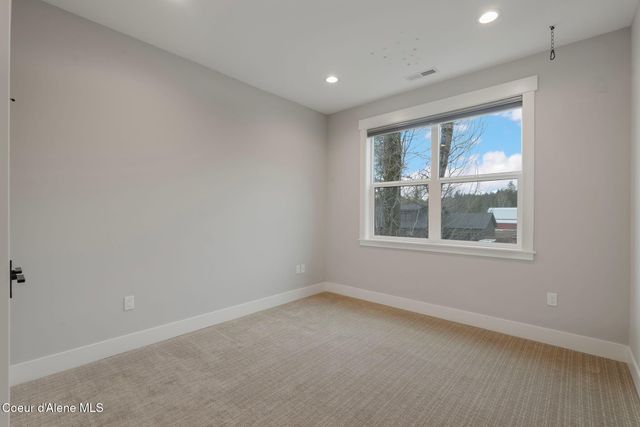 141 Madera DR, Sandpoint, ID 83864