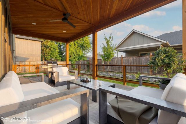 141 Madera DR, Sandpoint, ID 83864