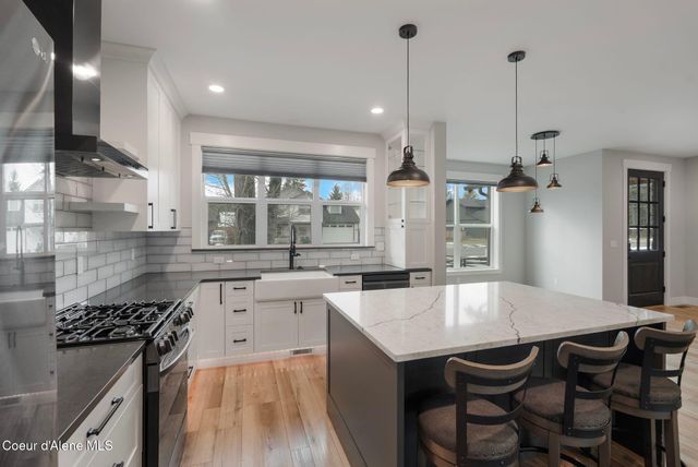 141 Madera DR, Sandpoint, ID 83864