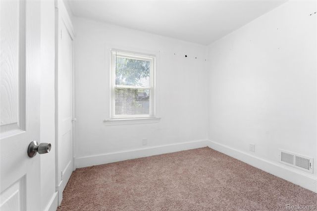 23 W Broadway Street, Ecorse, MI 48229