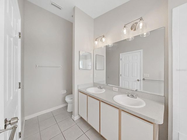 6405 BARKSDALE WAY, Riverview, FL 33578