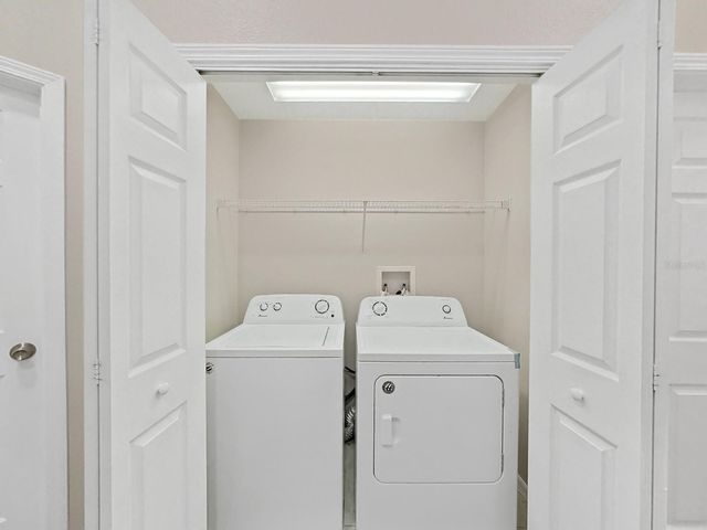 6405 BARKSDALE WAY, Riverview, FL 33578