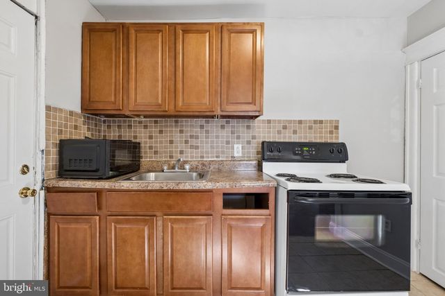 6006 ANGORA TER, Philadelphia, PA 19143