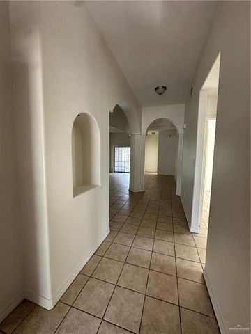 4404 N 27th Street, Mcallen, TX 78504